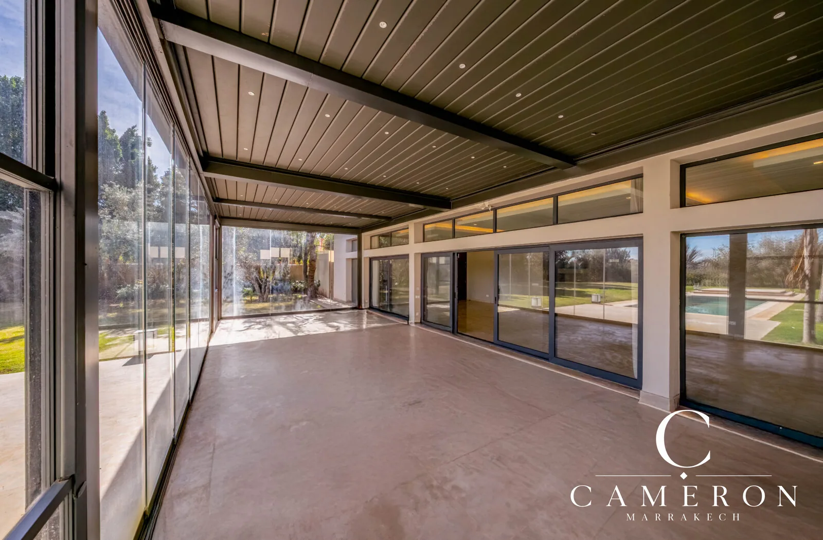 Single-storey villa on the front line of the golf course at Al Maaden