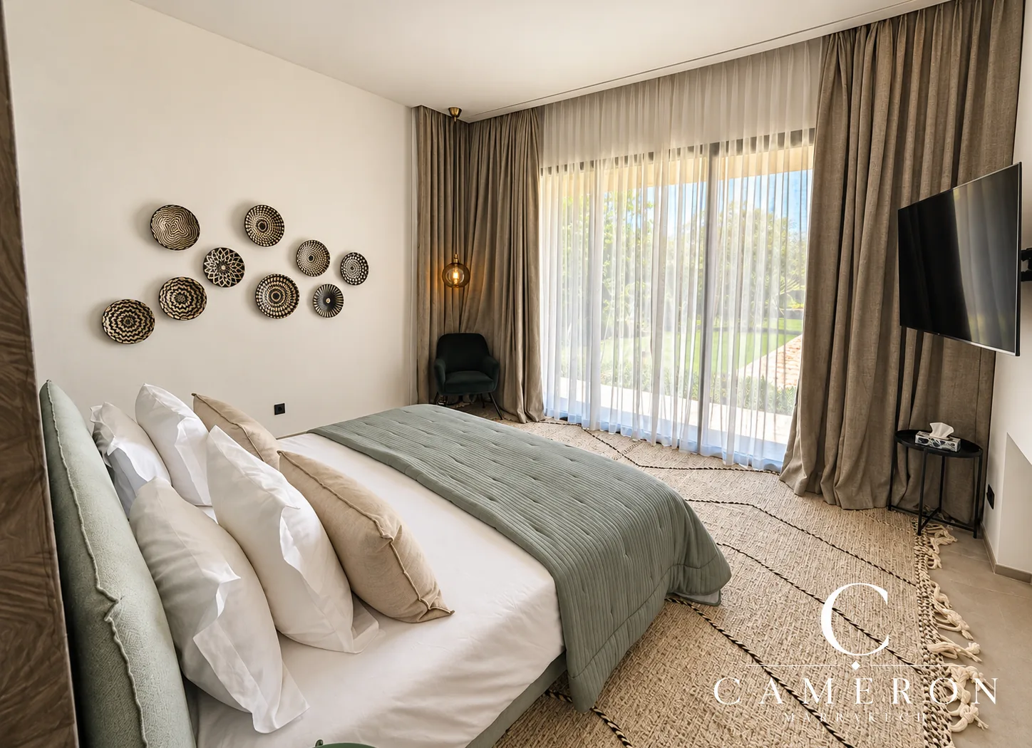 An exceptional villa set on 2,500 m² – Route de l’Ourika, Marrakech.