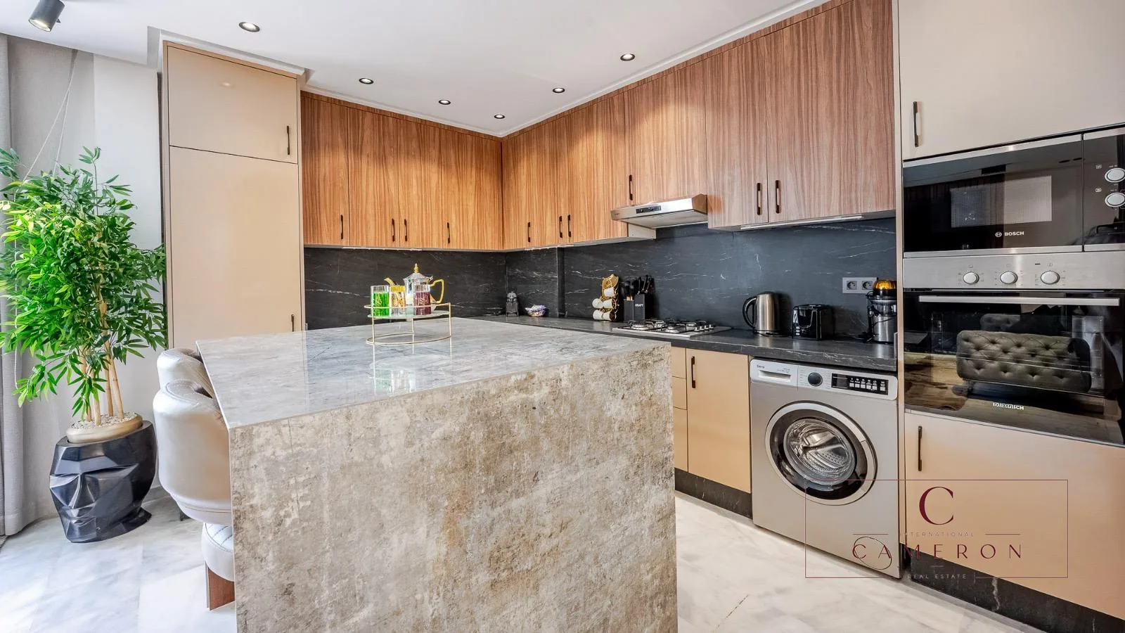 Duplex moderne 2 chambres avec piscine privée à vendre – Victor Hugo, Marrakech – 165 m