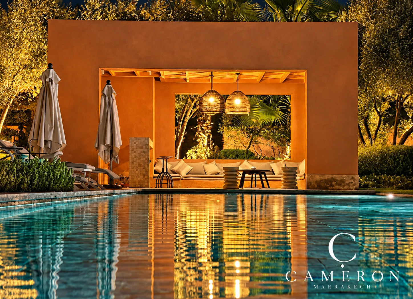 An exceptional villa set on 2,500 m² – Route de l’Ourika, Marrakech.