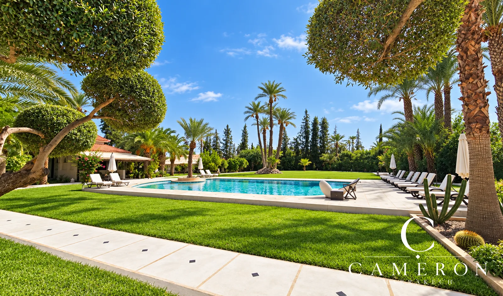 Historic, licensed palace – Palmeraie’s ‘Golden Triangle’, Marrakech
