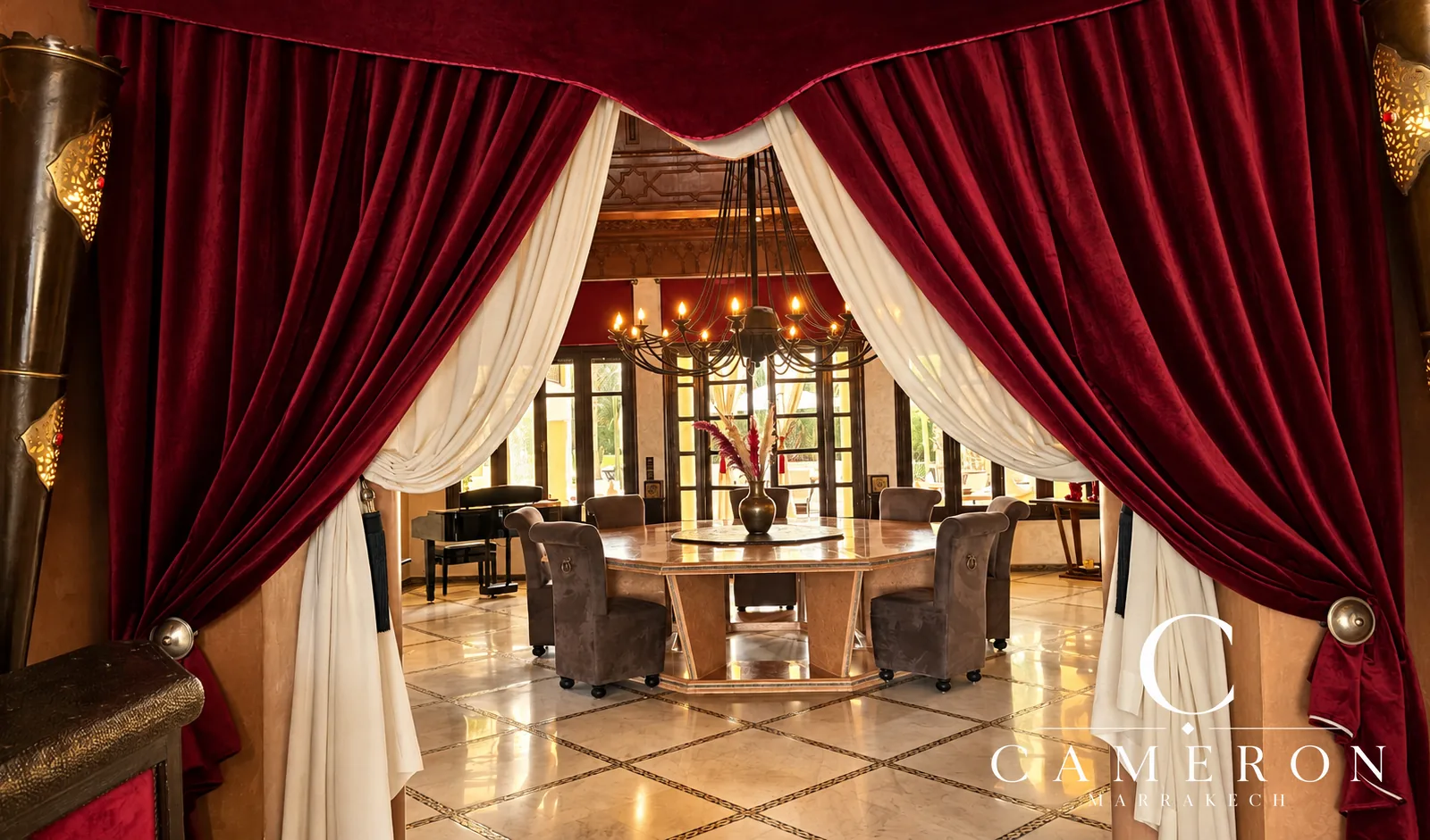 Historic, licensed palace – Palmeraie’s ‘Golden Triangle’, Marrakech
