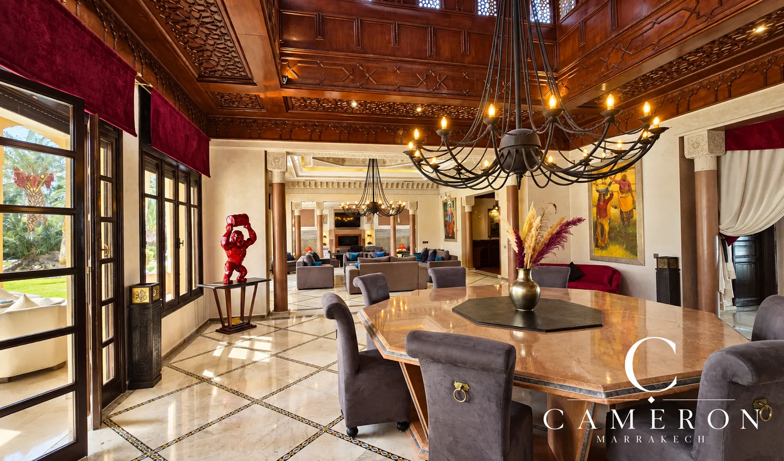 Historic, licensed palace – Palmeraie’s ‘Golden Triangle’, Marrakech