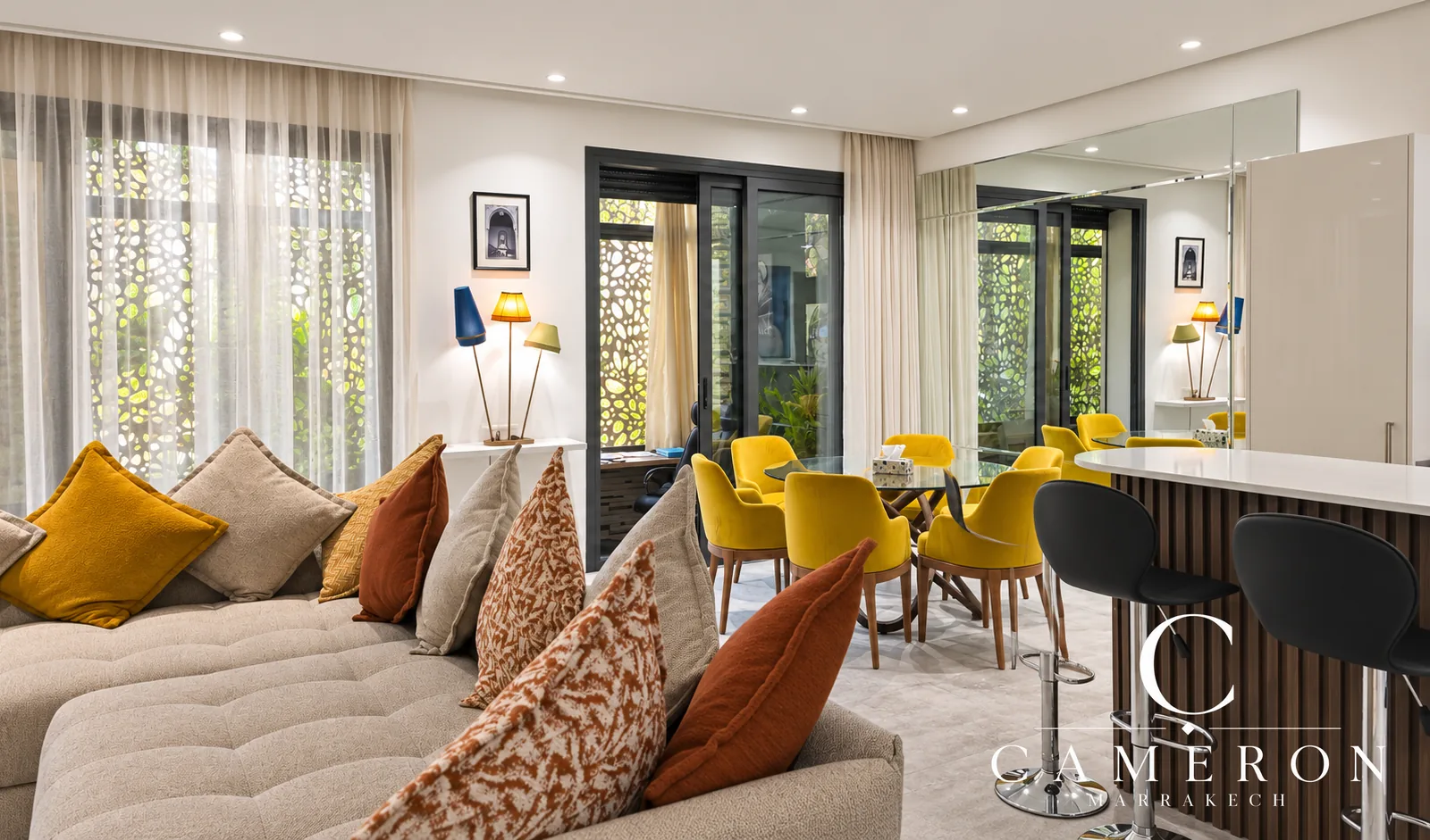 2-bedroom flat with terrace – Guéliz, right in the centre of Marrakech